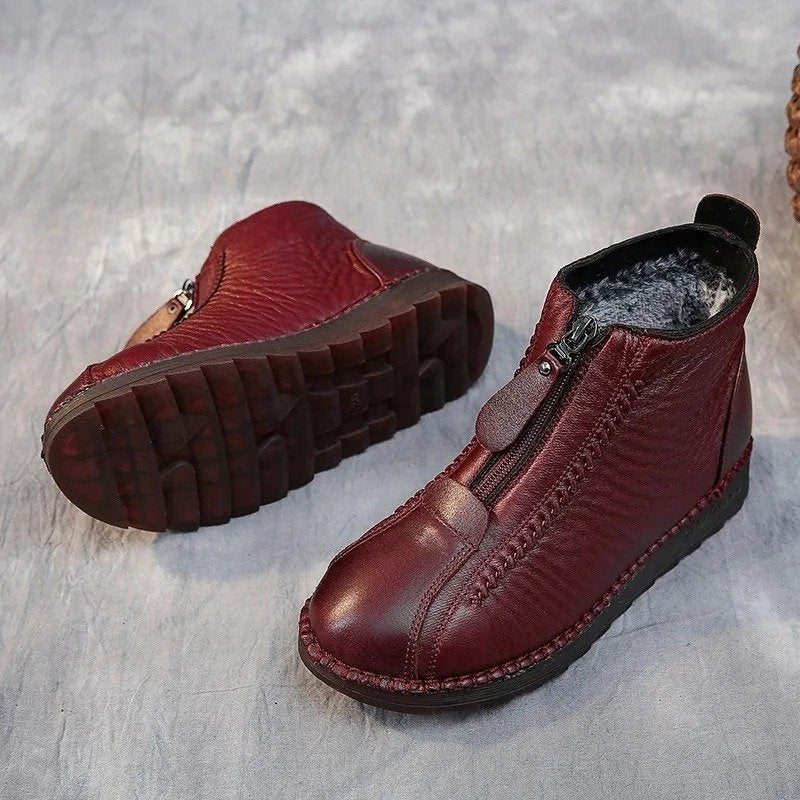 Skridsikre støvler i kunstlæder: elegance og sikkerhed i hverdagen